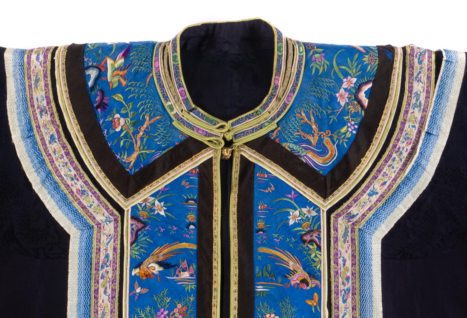 A Chinese Silk Embroidered Ladies' Jacket