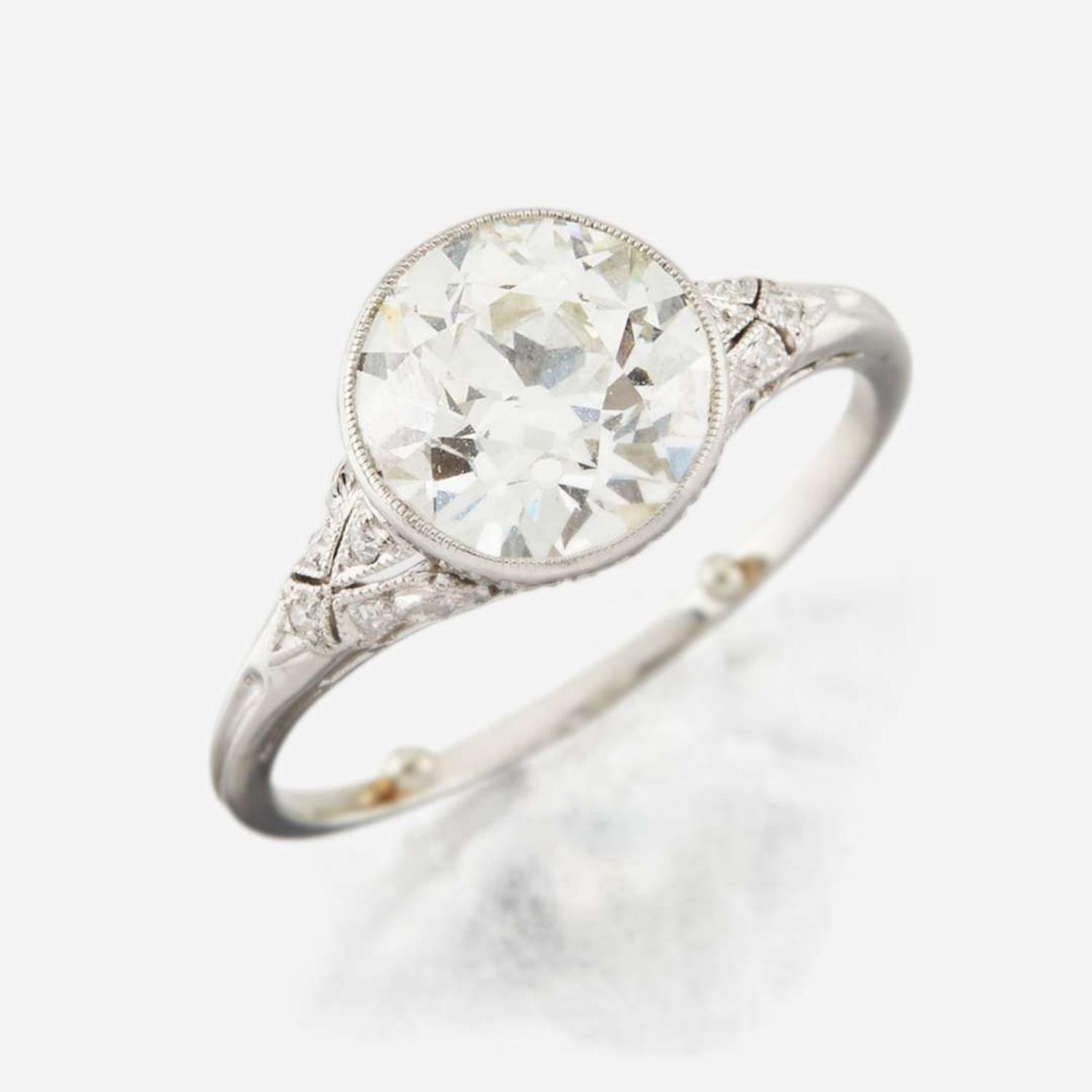 A diamond solitaire