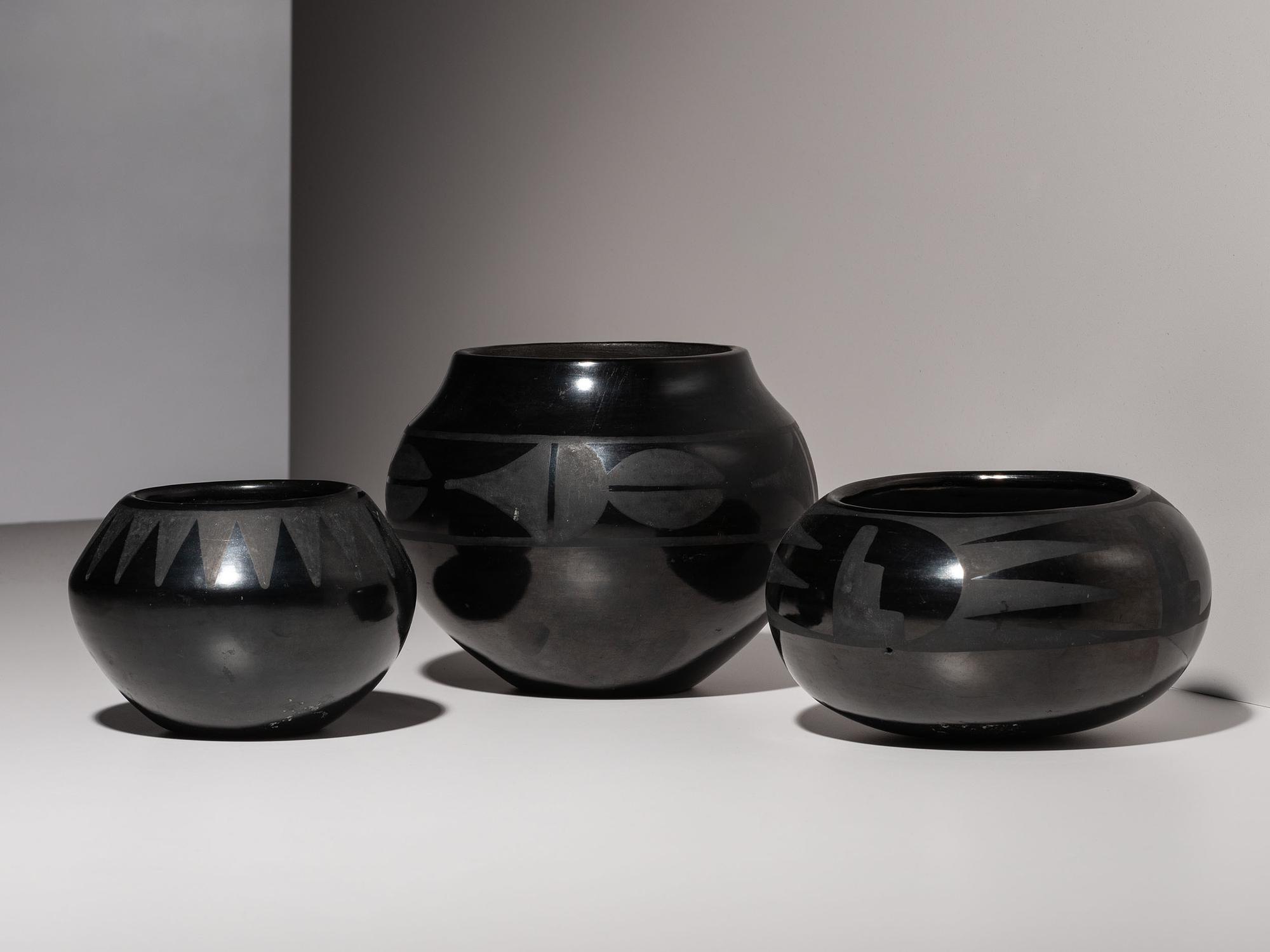 Blackware Pottery 1925-1943
