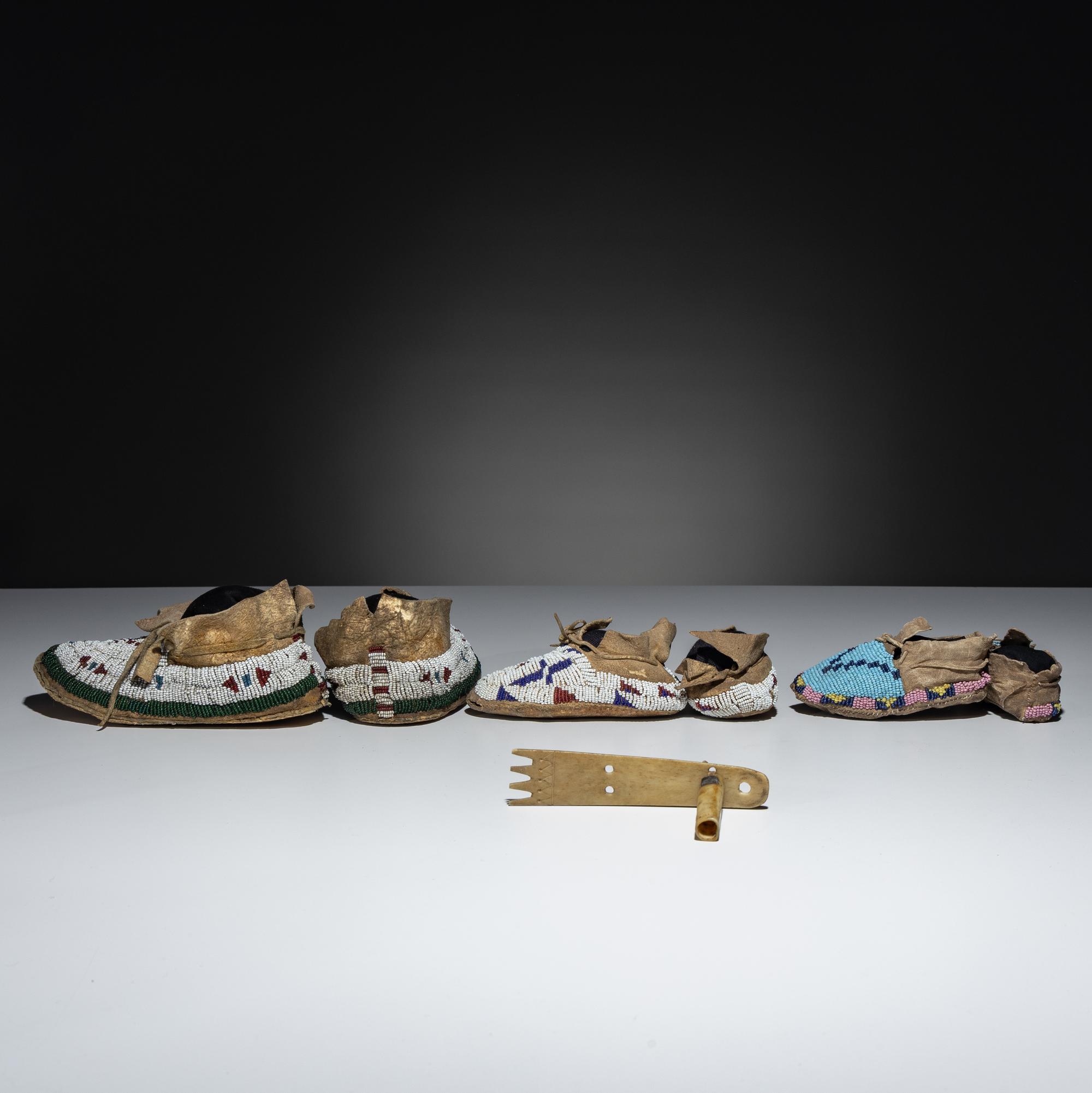 Plains Child's Beaded Hide Moccasins, and Roach Spreader