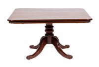 A Georgian Style Mahogany Breakfast Table Height 29 x width 53 3/4 x depth 47 1/2 inches. — 20TH CENTURY