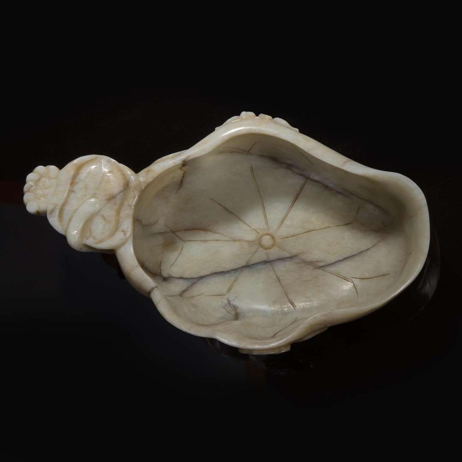 A Chinese creamy-white jade "Lotus Leaf" coupe 白玉荷叶形水盂 Ming/Qing dynasty ???