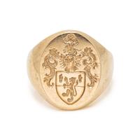 YELLOW GOLD SIGNET RING