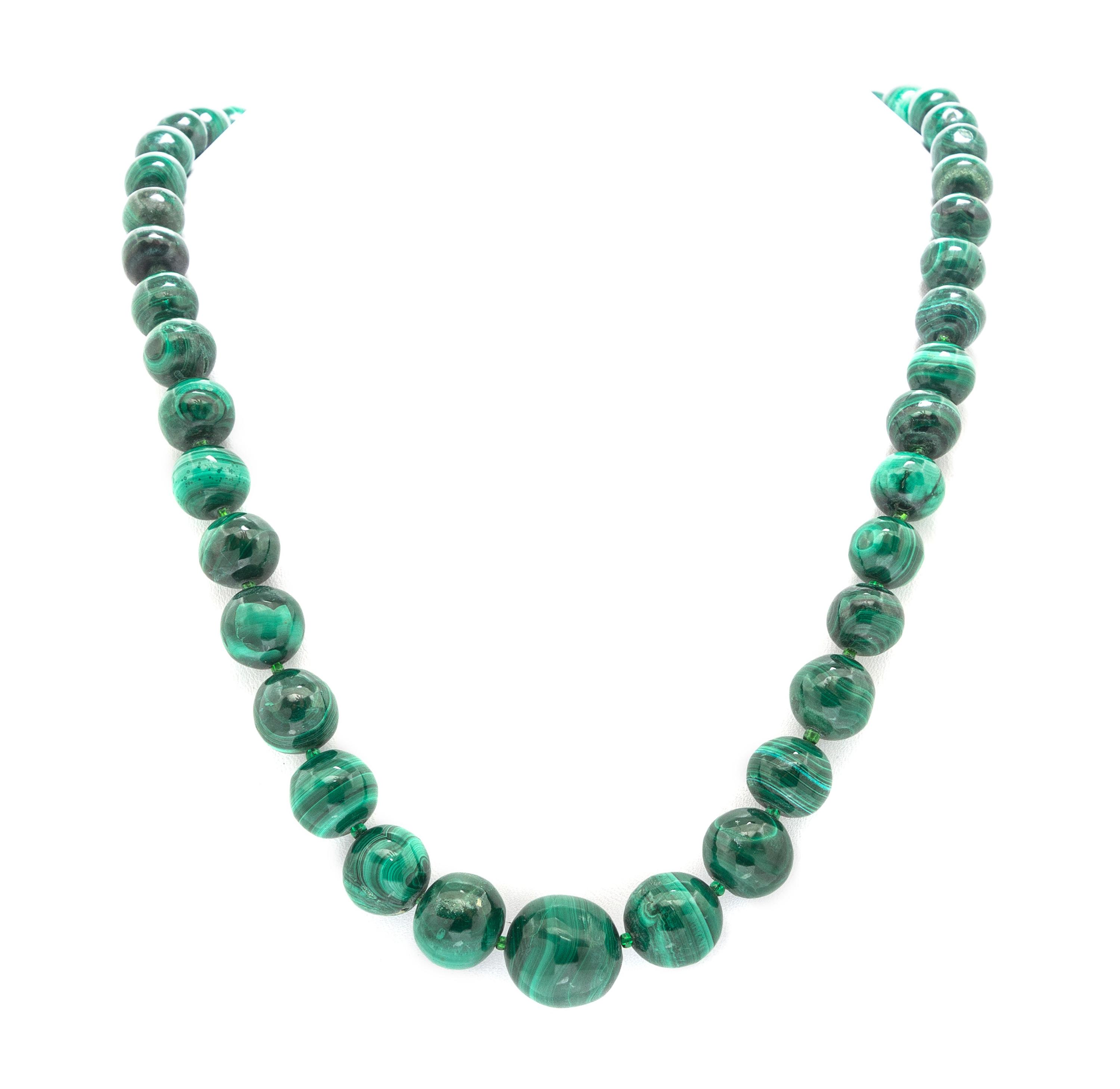 A Single Strand of Graduated Malachite Beads, 89.20 dwts.