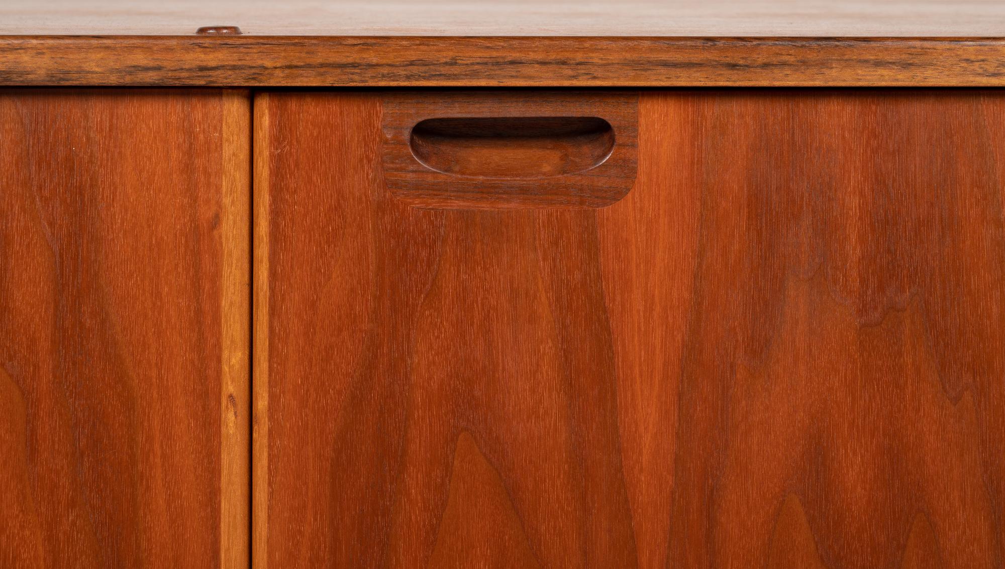 Moreddi Credenza