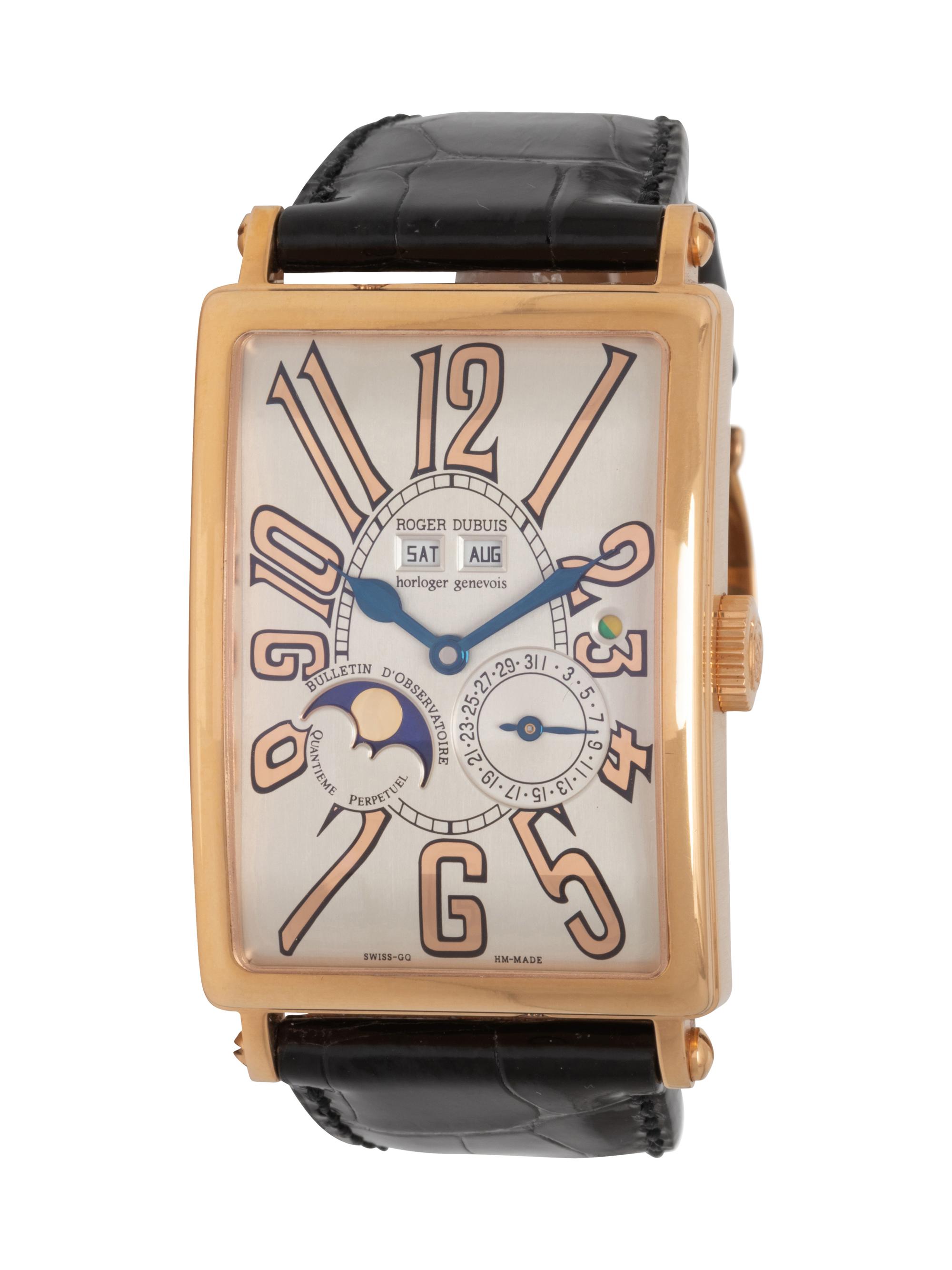 ROGER DUBUIS, 18K ROSE GOLD 'MUCH MORE QUANTIEME PERPETUAL' WATCH