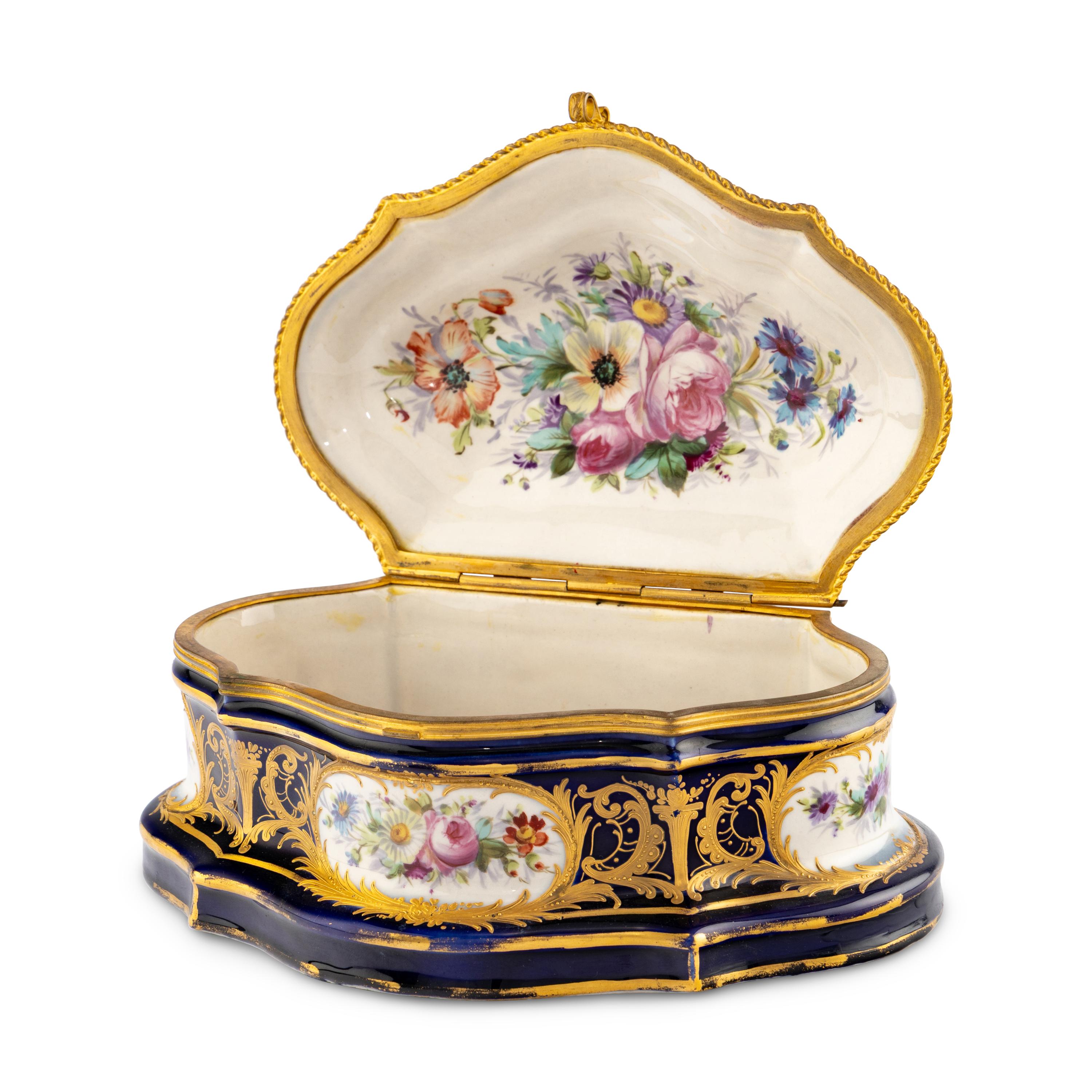 A Sèvres Style Porcelain Table Casket