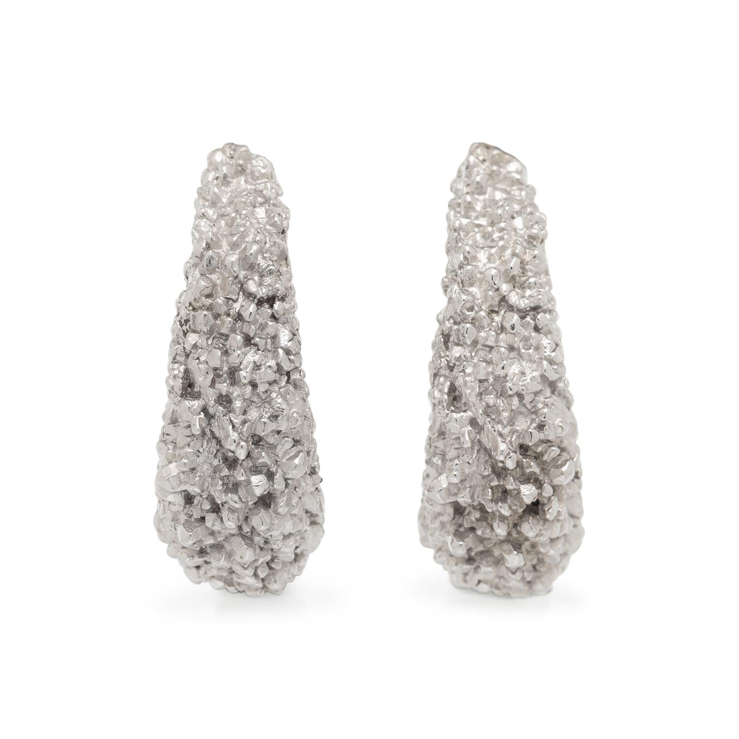 BOUCHER, EAR CLIPS