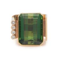 YELLOW GOLD, GREEN TOURMALINE AND DIAMOND RING