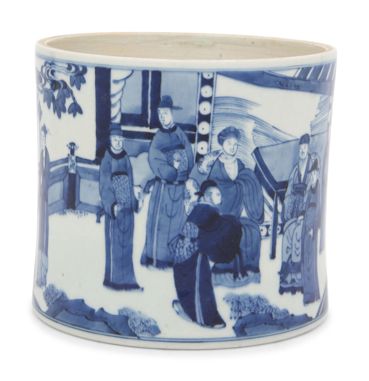 A Chinese Blue and White Porcelain Brushpot, Bitong