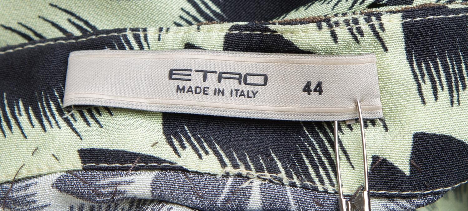 An Etro Green and Black Silk Print Blouse, Size 44.