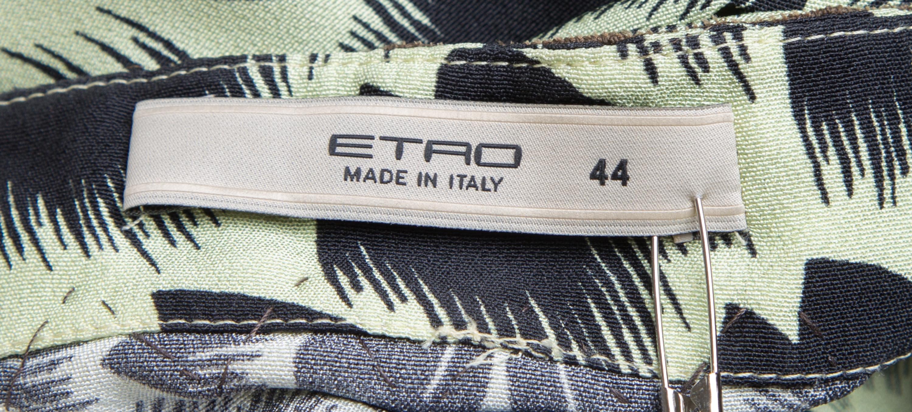 An Etro Green and Black Silk Print Blouse, Size 44.