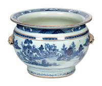 A Chinese Export Blue and White Porcelain Jardinière