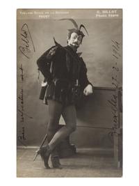 [20TH-CENTURY OPERA SINGERS]. A group of 5 signed photographs or photographic postcards of opera singers from the 1910s, comprising images of: