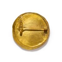 A Roman Gold and Agate Brooch