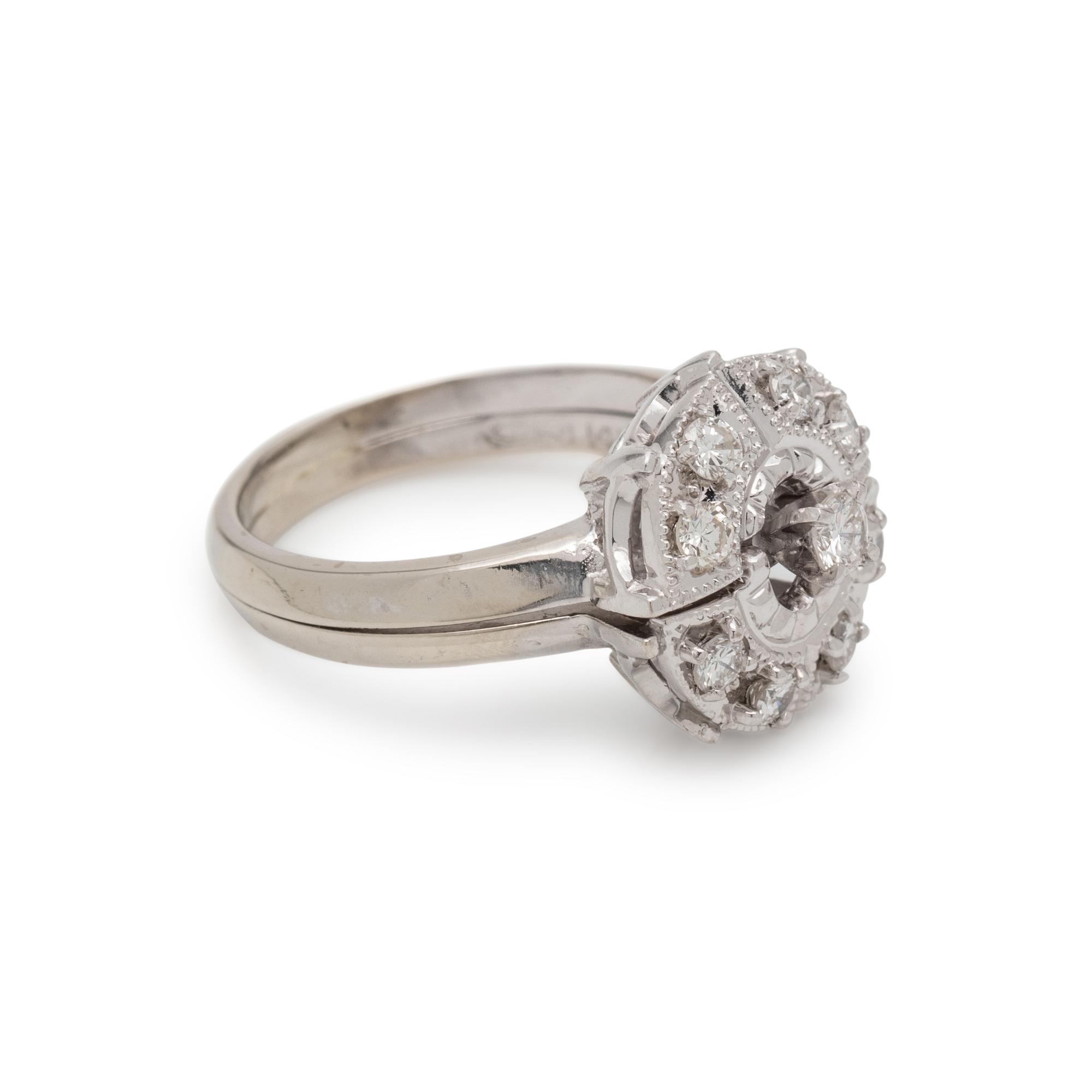 WHITE GOLD AND DIAMOND RING