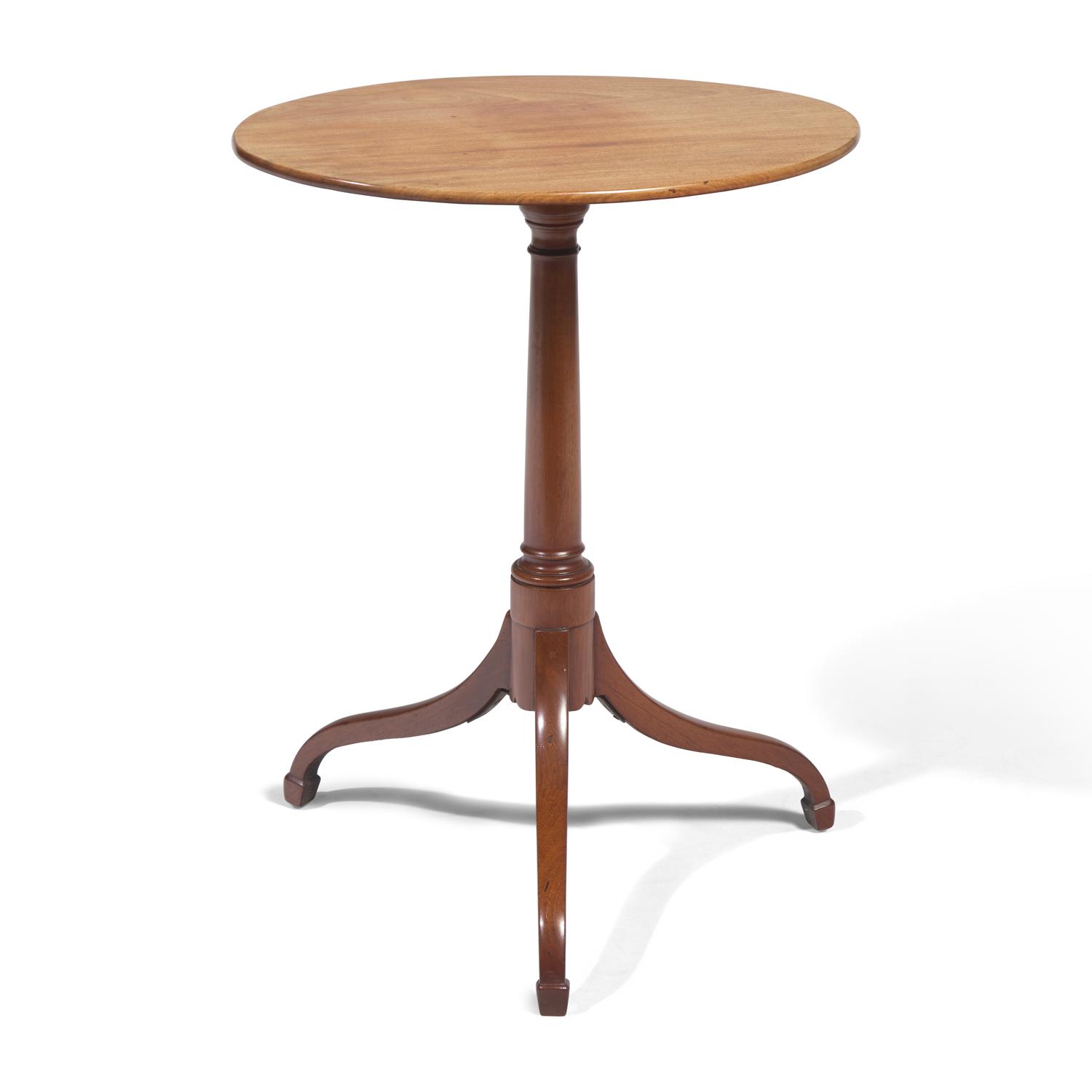 A Federal Mahogany Tilt-Top Candlestand