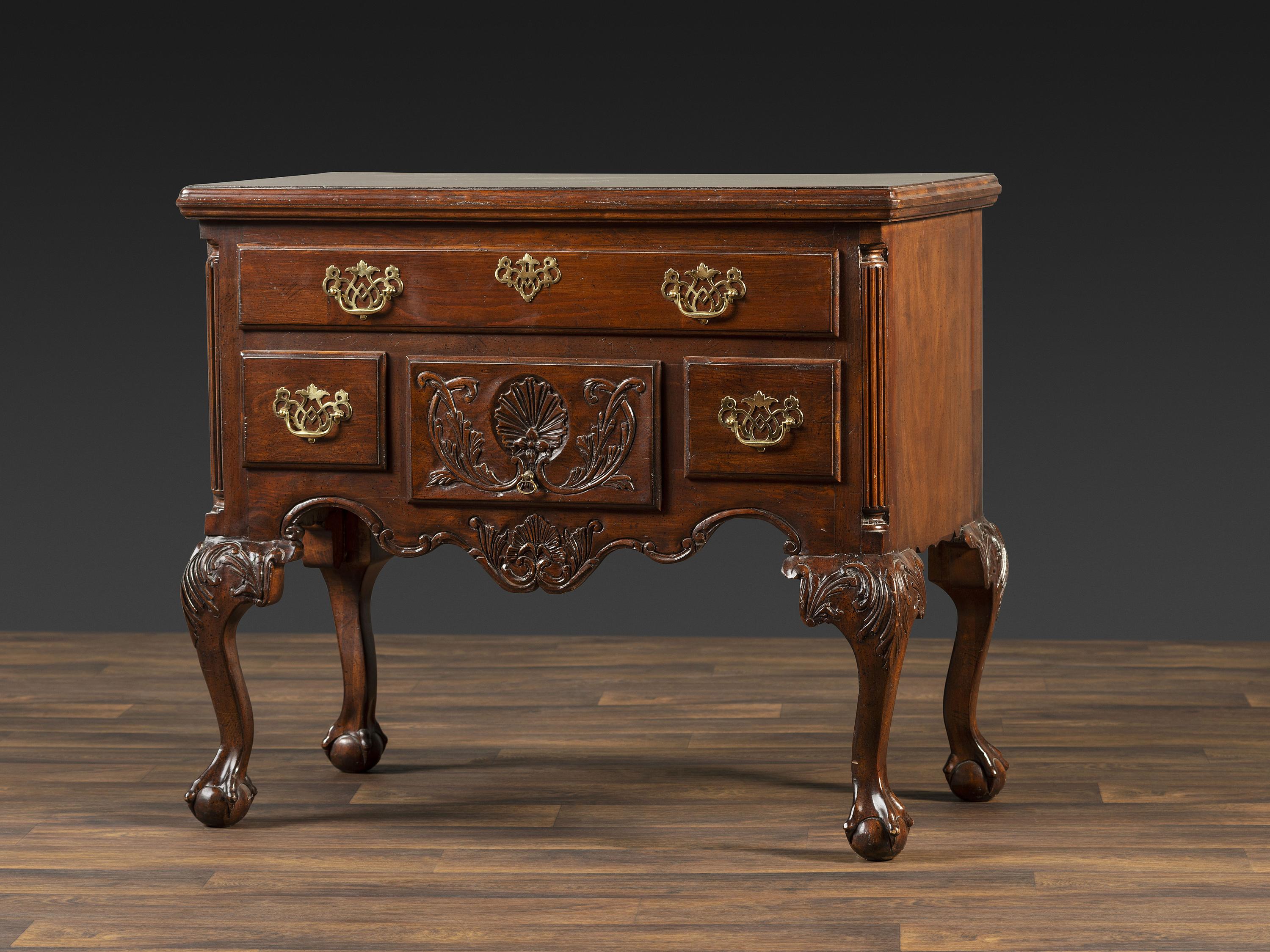 A Chippendale Style Carved Mahogany Dressing Table
