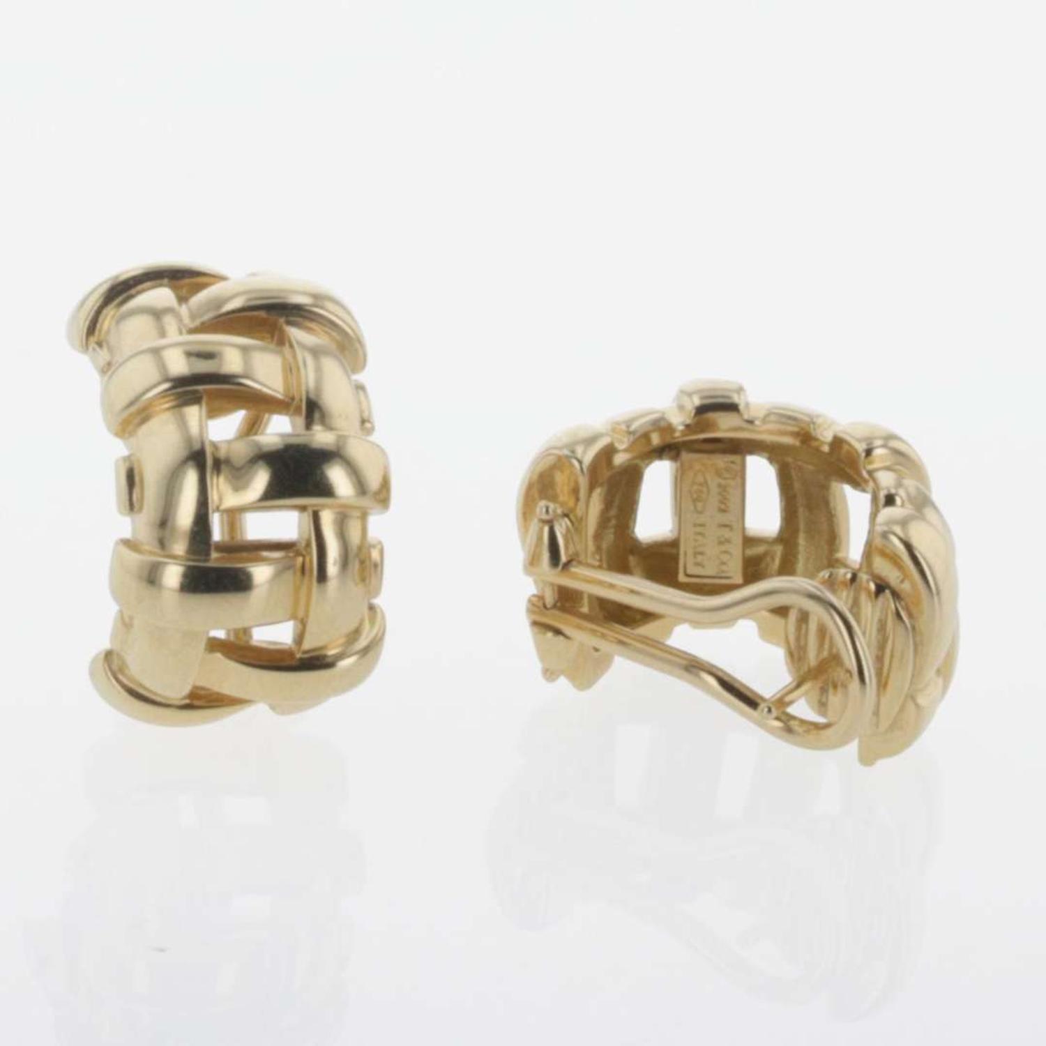 A Pair of 18K Yellow Gold Tiffany & Co. Earrings