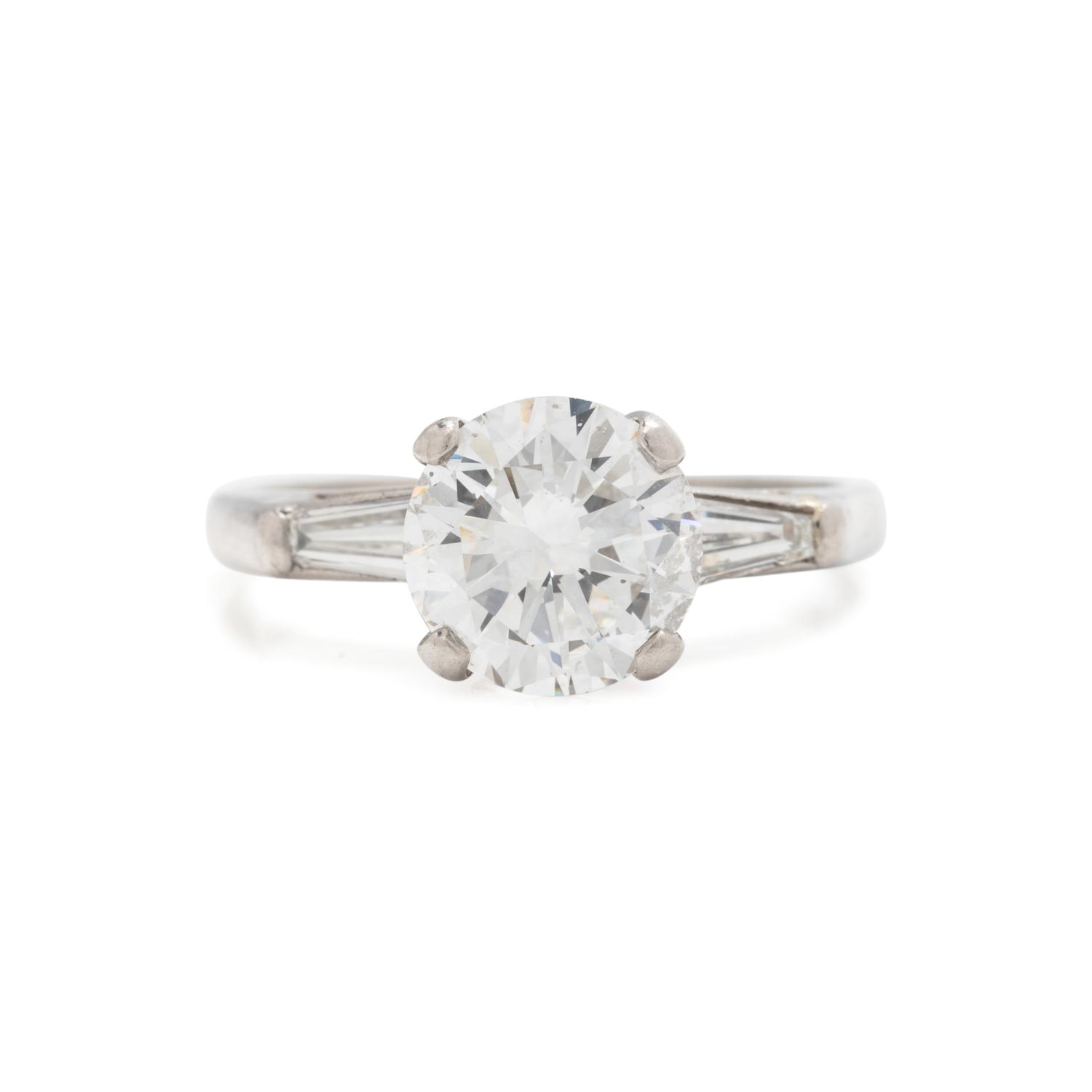 DIAMOND RING
