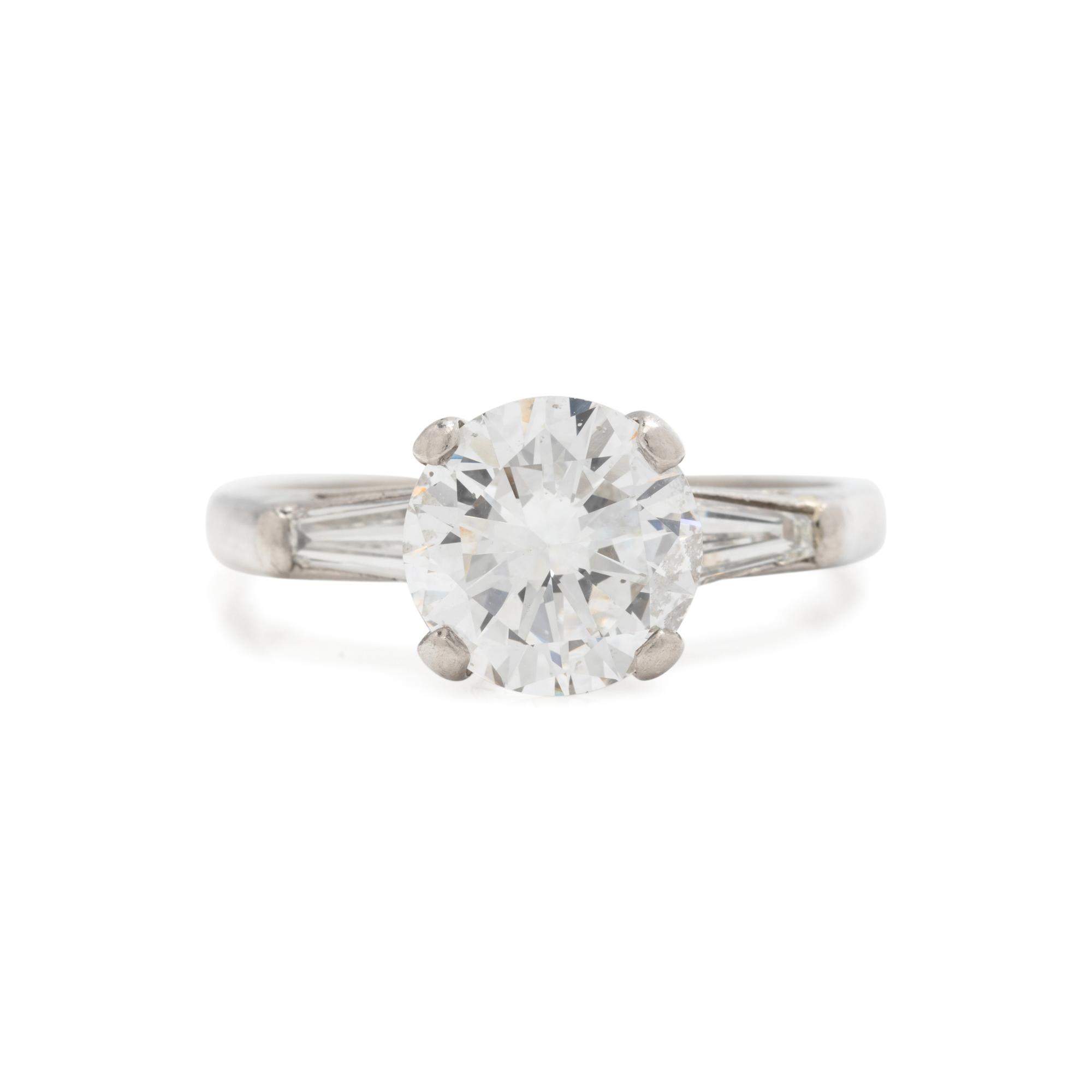 DIAMOND RING