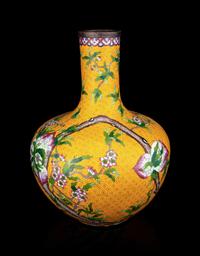 A Large Cloisonné Enamel Vase, Tianqiuping
