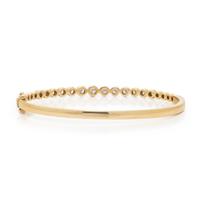 YELLOW GOLD AND DIAMOND BANGLE BRACELET