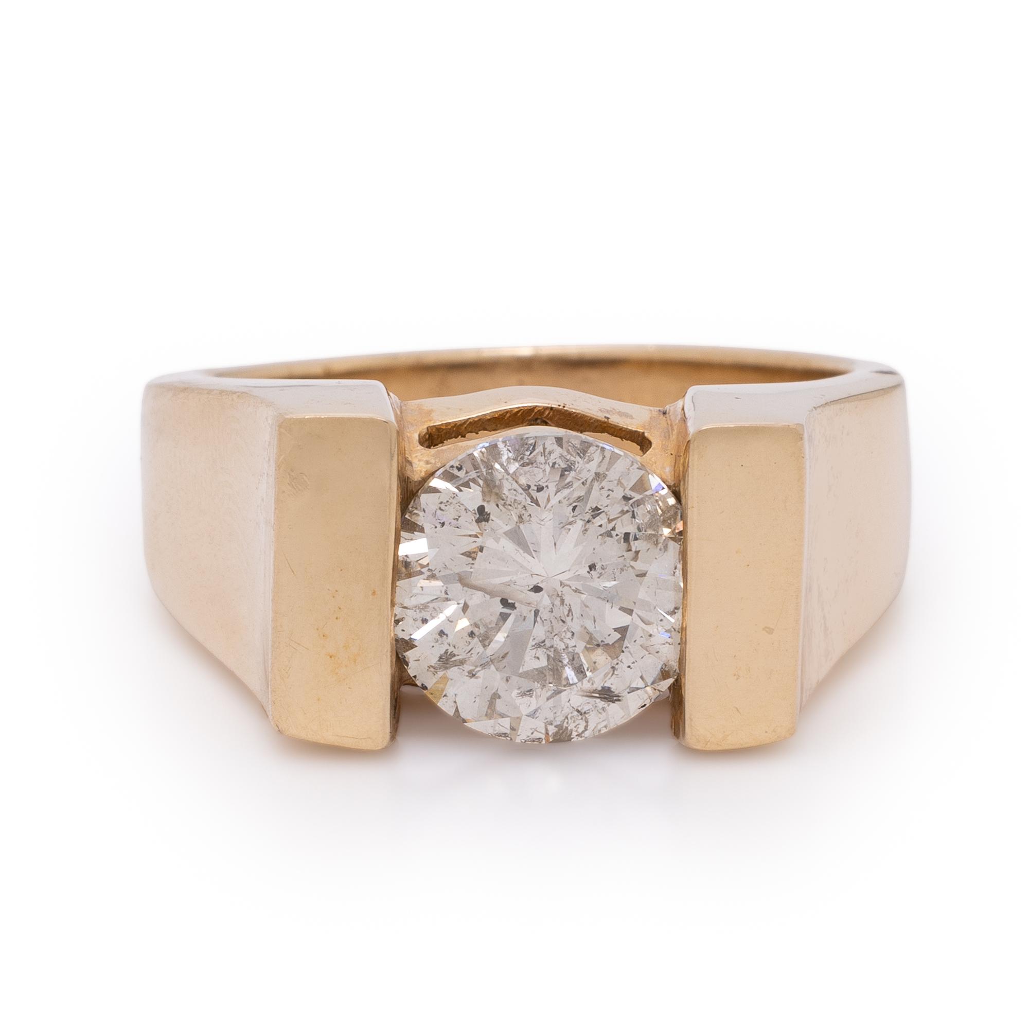 Diamond and Yellow Gold Ring