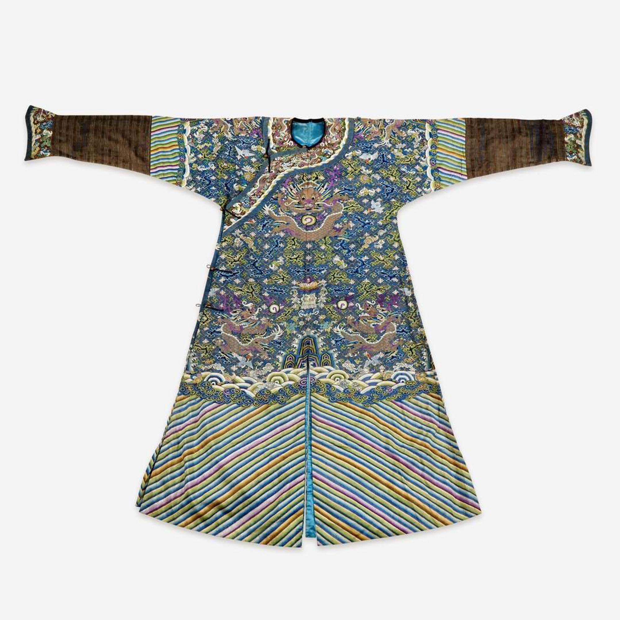 A Chinese kesi tapestry dragon robe 缂丝龙袍 19th/early 20th century ???????