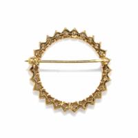 YELLOW GOLD AND DIAMOND CIRCLE BROOCH