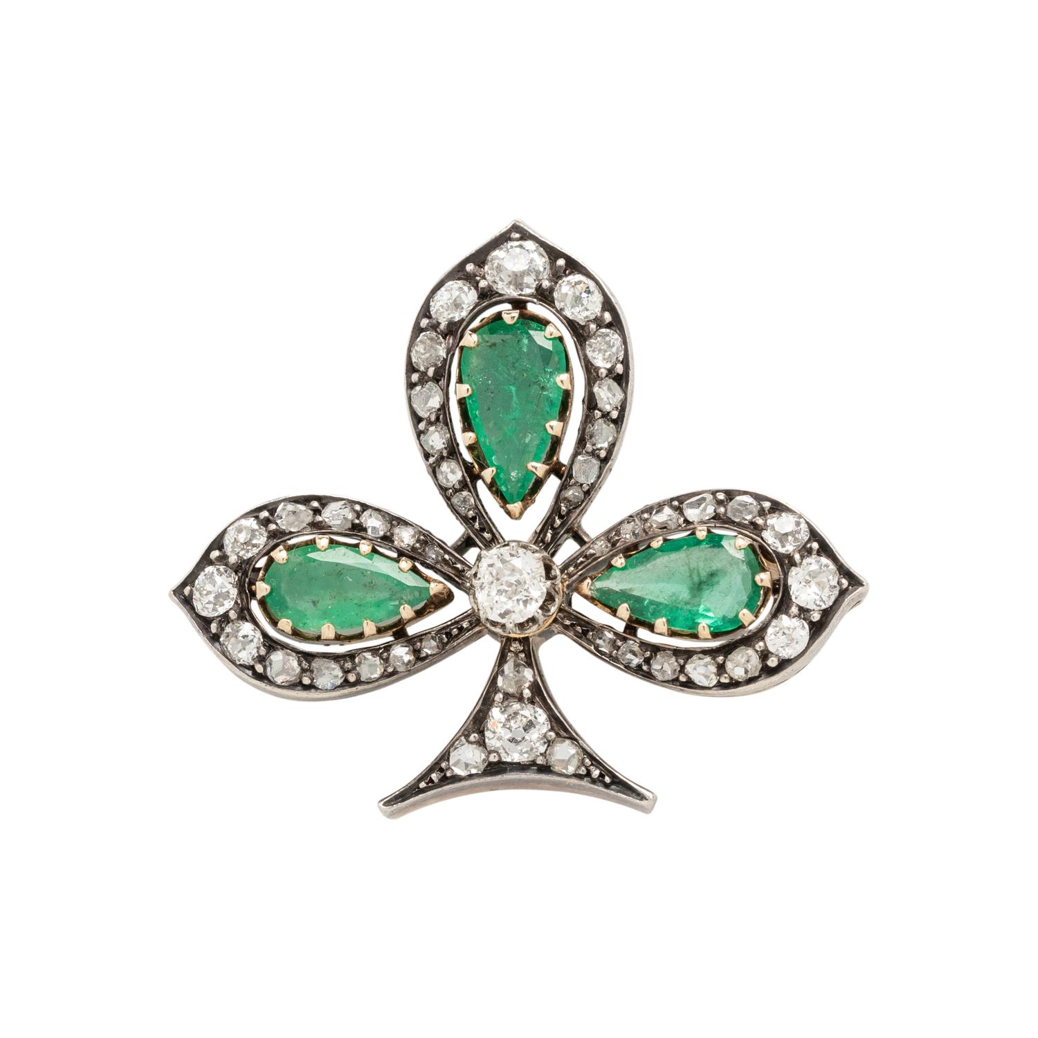 VICTORIAN, SILVER-TOPPED GOLD, DIAMOND AND EMERALD THREE LEAF CLOVER BROOCH