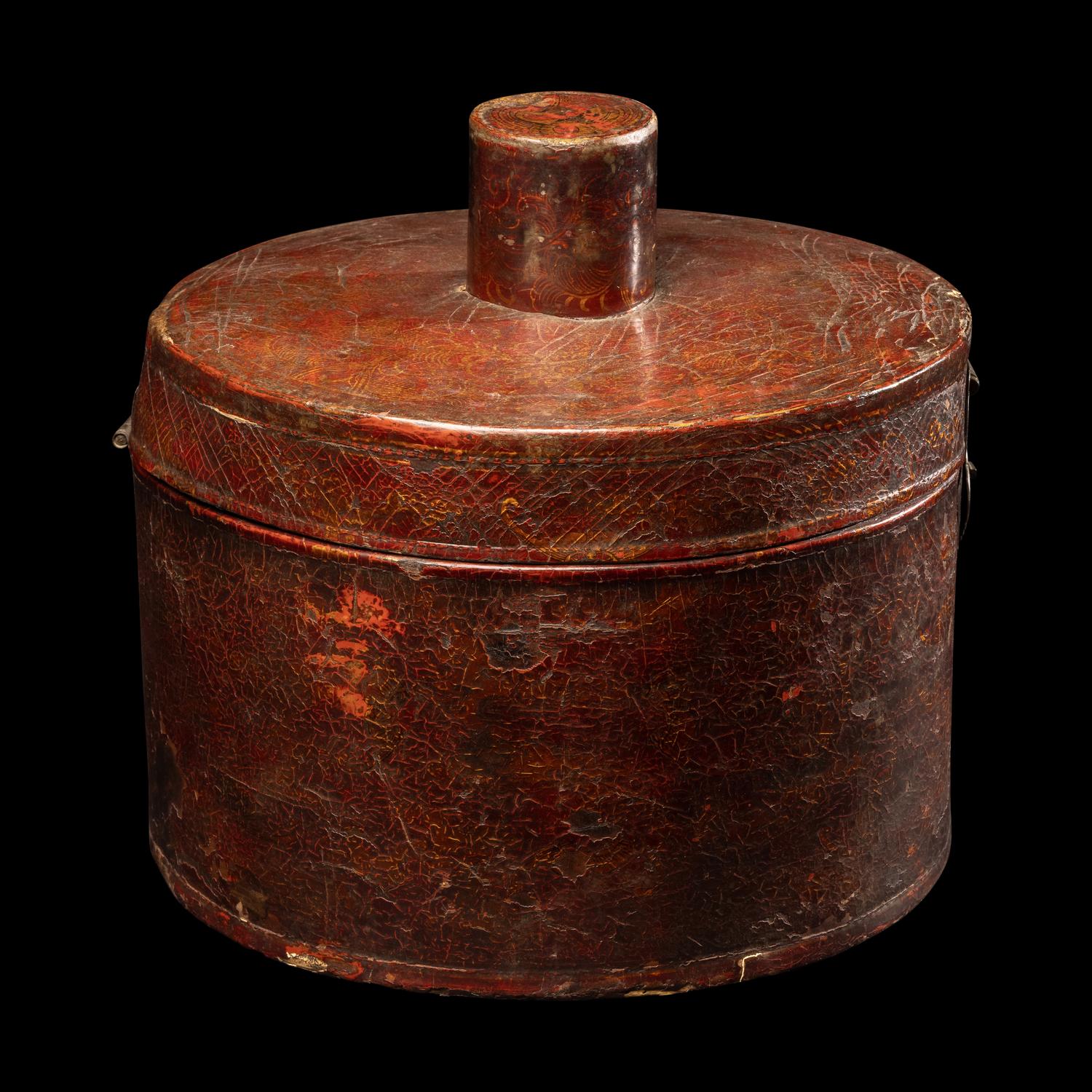 A Korean Lacquer Hat Box