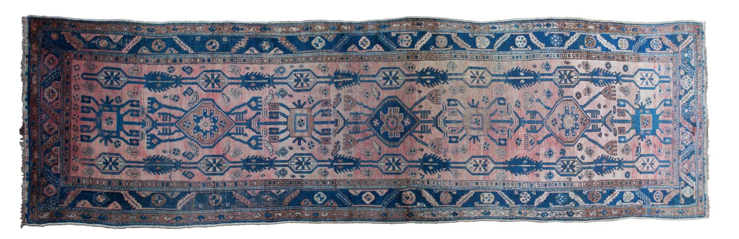 A Sarouk Wool Runner — 20TH CENTURY
