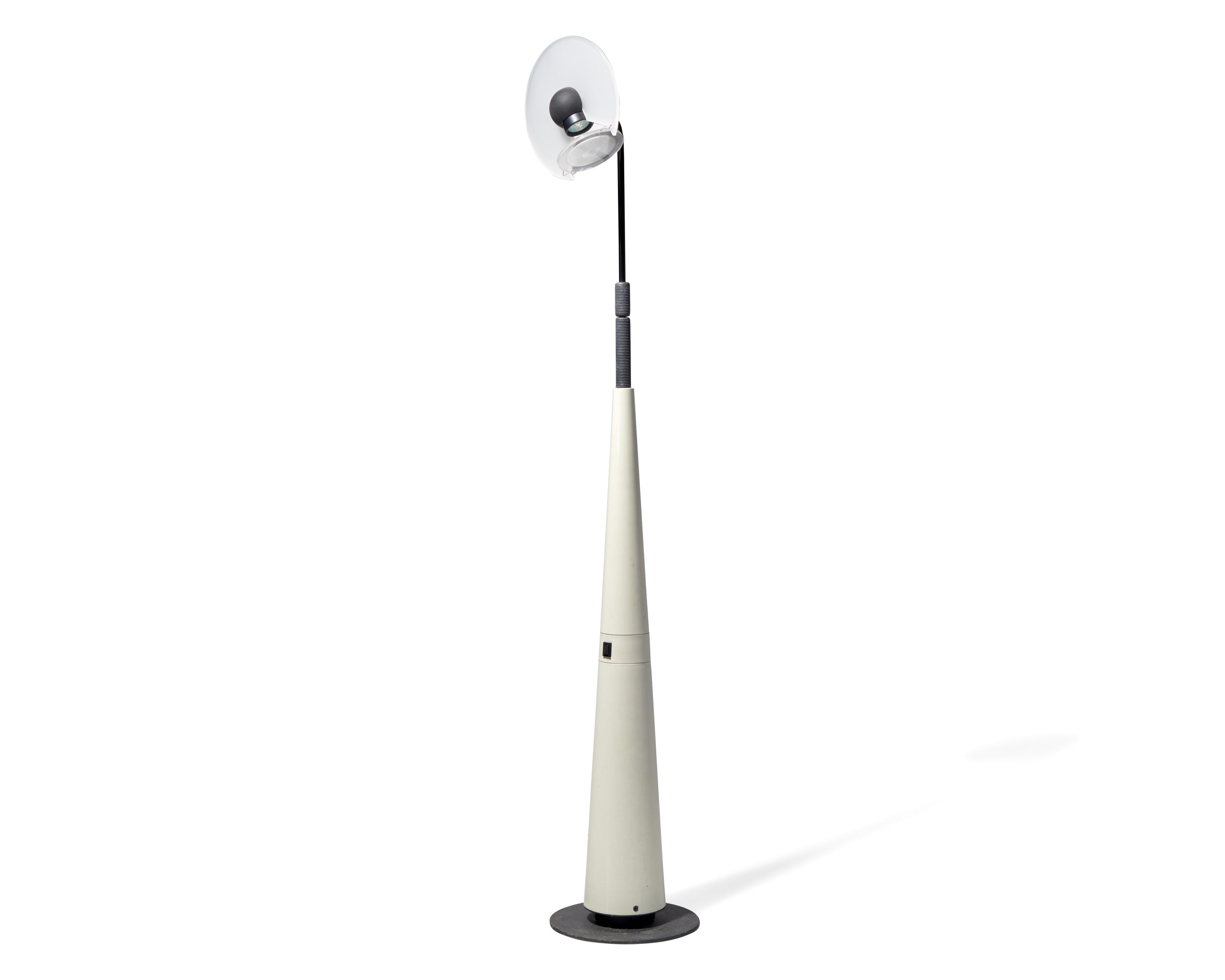 Telescopic floor lamp ‘Club 1195’ c. 1985 for Arteluce Italy