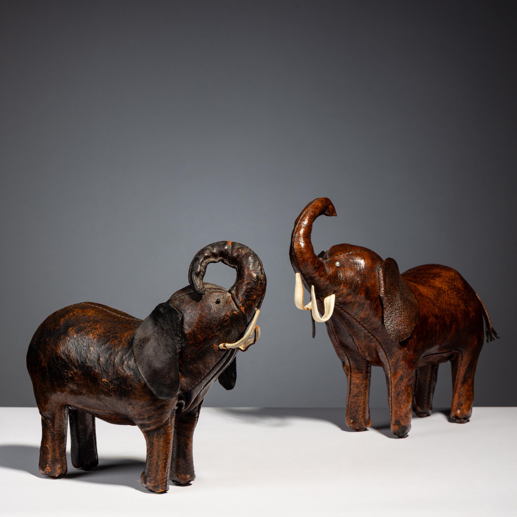 Two elephants for Omersa