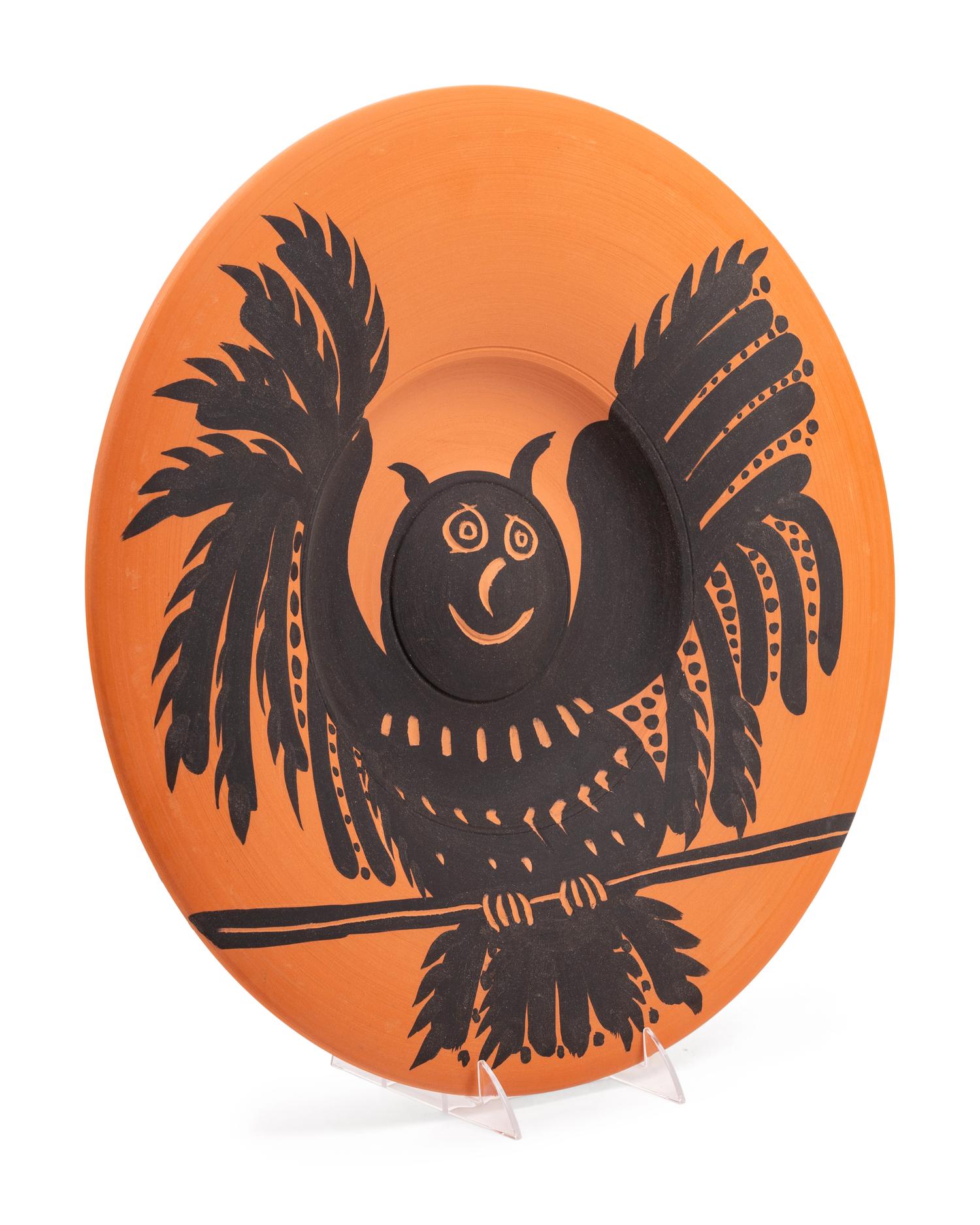 Hibou aux ailes déployées (A.R. 397)