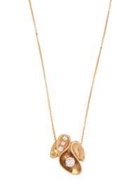 YELLOW GOLD AND DIAMOND PENDANT/NECKLACE