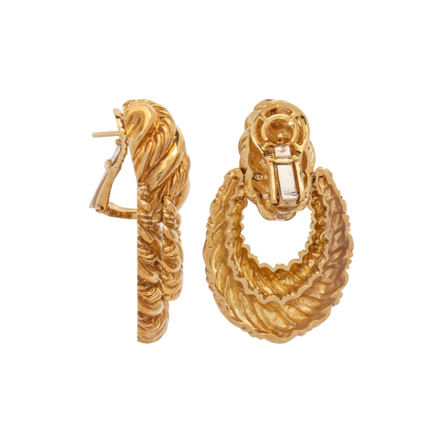 YELLOW GOLD EARRINGS