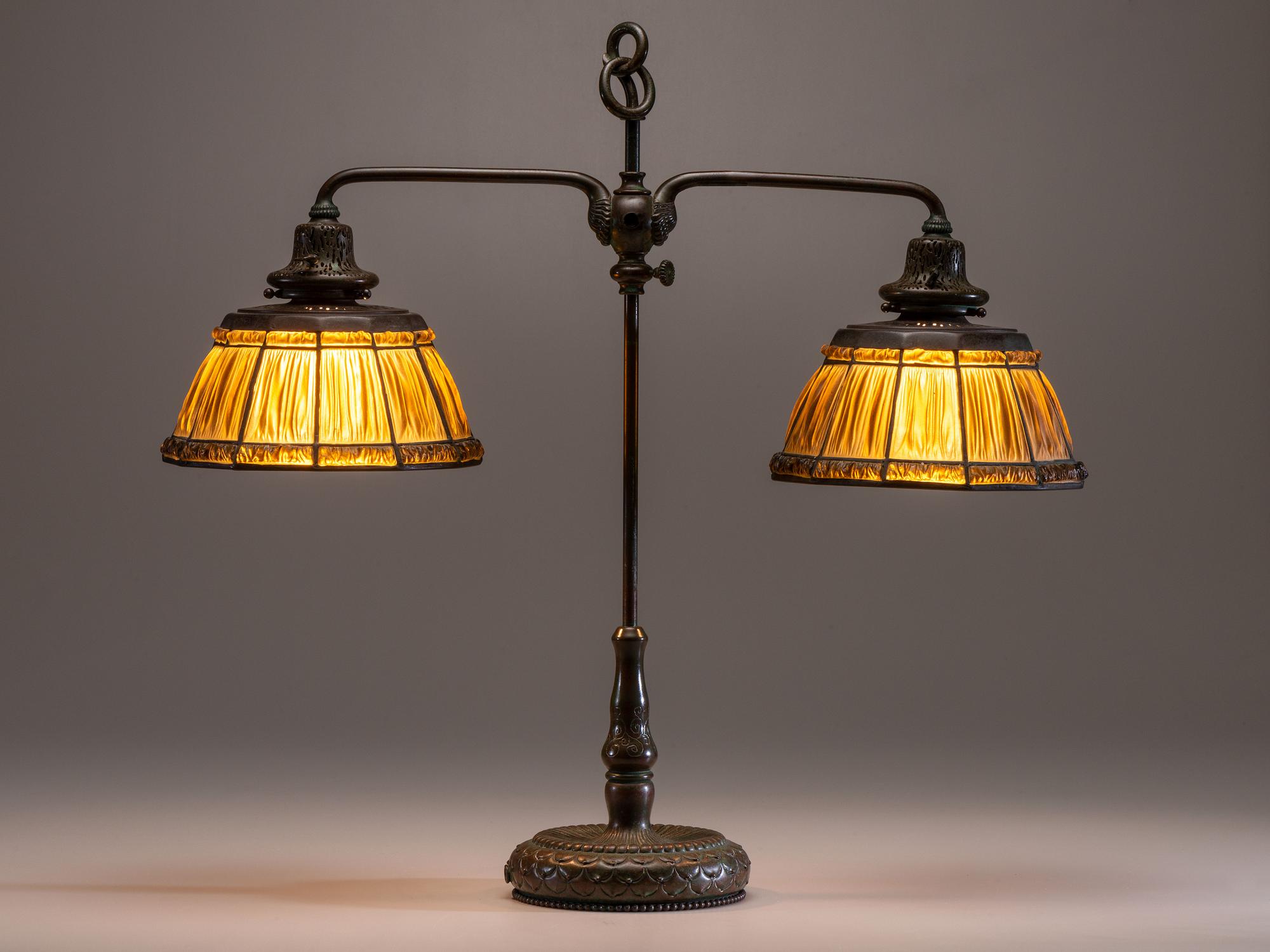 Linenfold Double Student Lamp