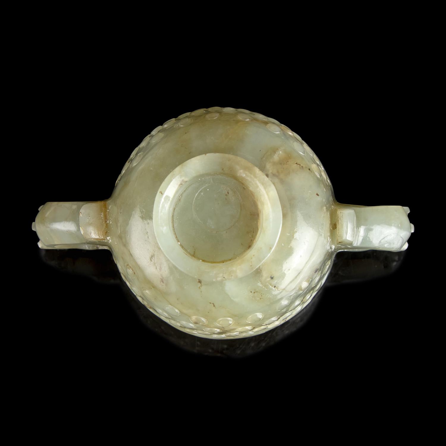 A Small Chinese Carved Celadon Jade Libation Cup, 17th/18th Century or Later 明末清初或更晚 青玉乳釘紋簋式螭耳杯