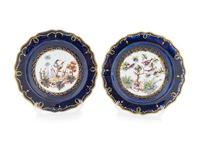 A Pair of Chelsea Porcelain Plates — 18TH CENTURY