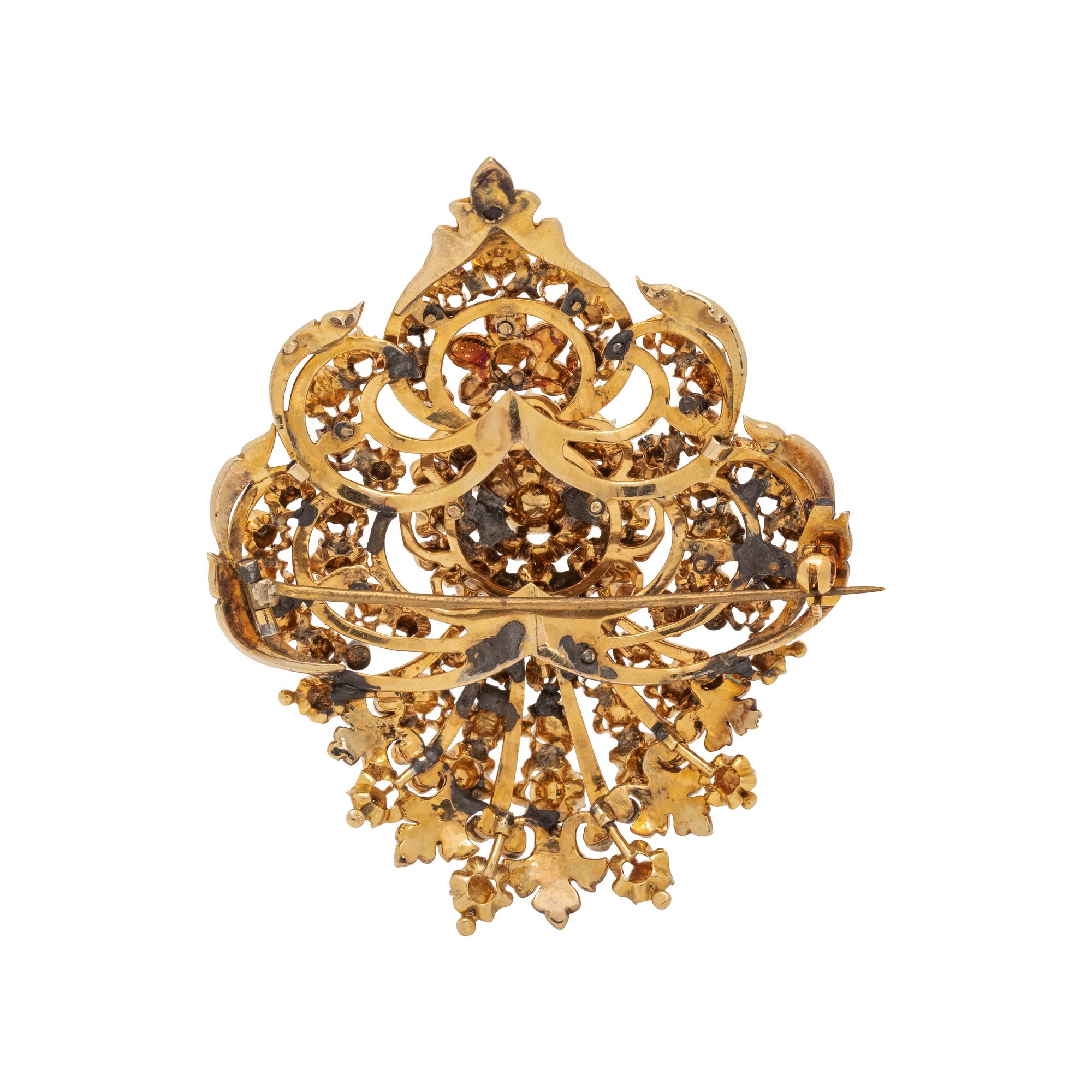 ANTIQUE, YELLOW GOLD AND DIAMOND BROOCH