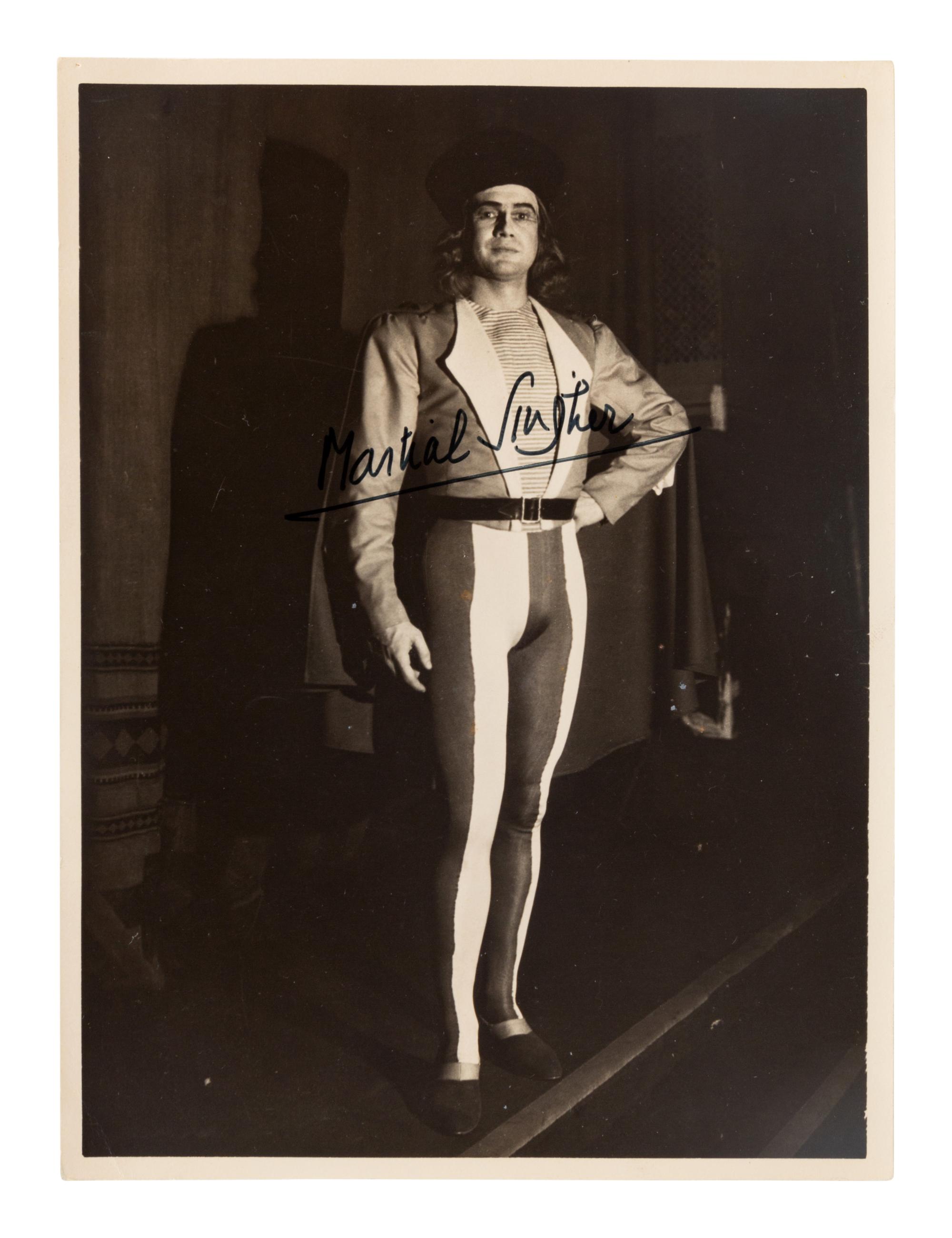 [20TH-CENTURY OPERA SINGERS]. A group of 6 photographs of opera singers from the 1940s, most signed, comprising images of: