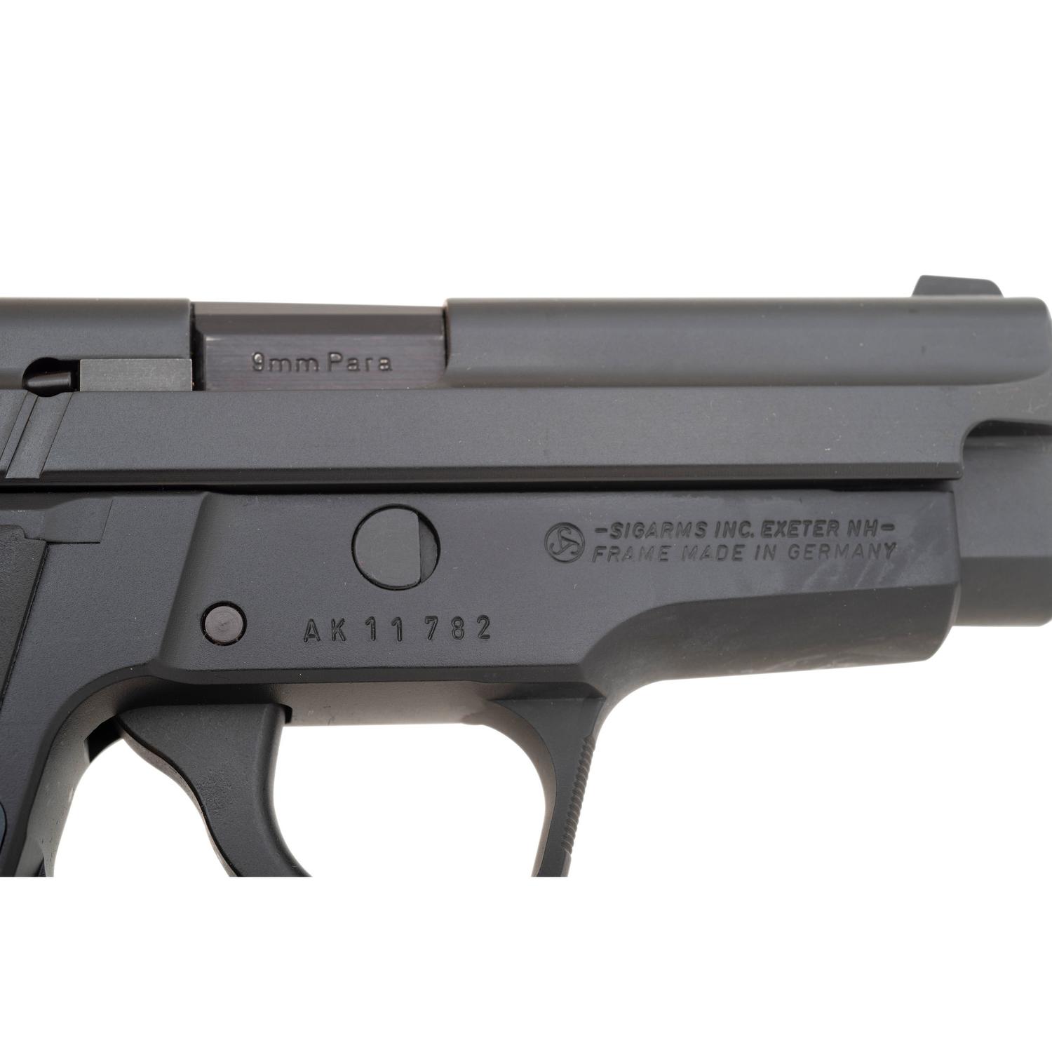 *Sig Sauer P229 in Box with Accessories