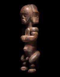 Four Fang Wood Figures