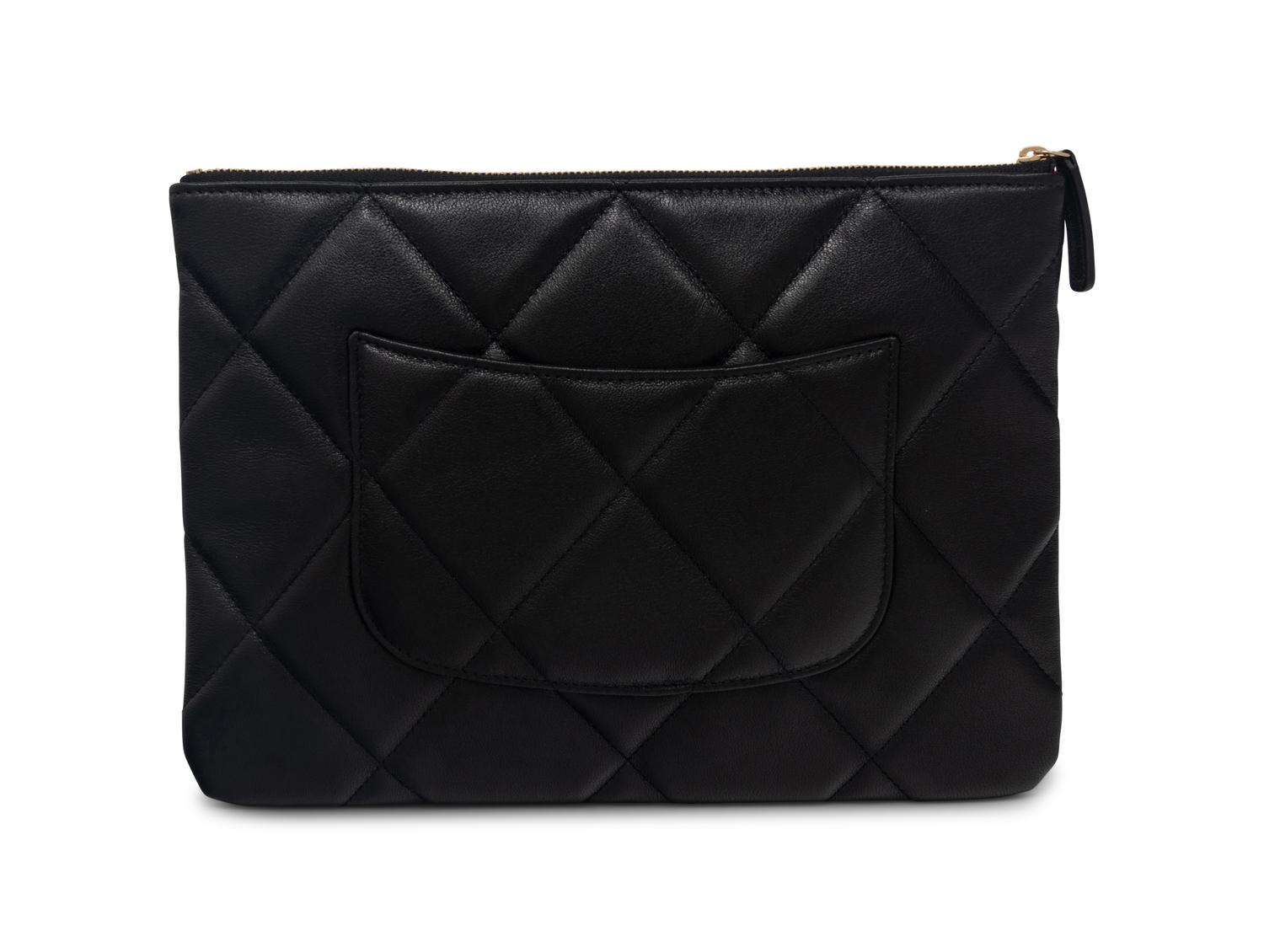 Chanel CC Clutch in Black Lambskin, 2019