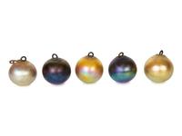 Five Tiffany Studios Favrille Iridescent Glass Orbs