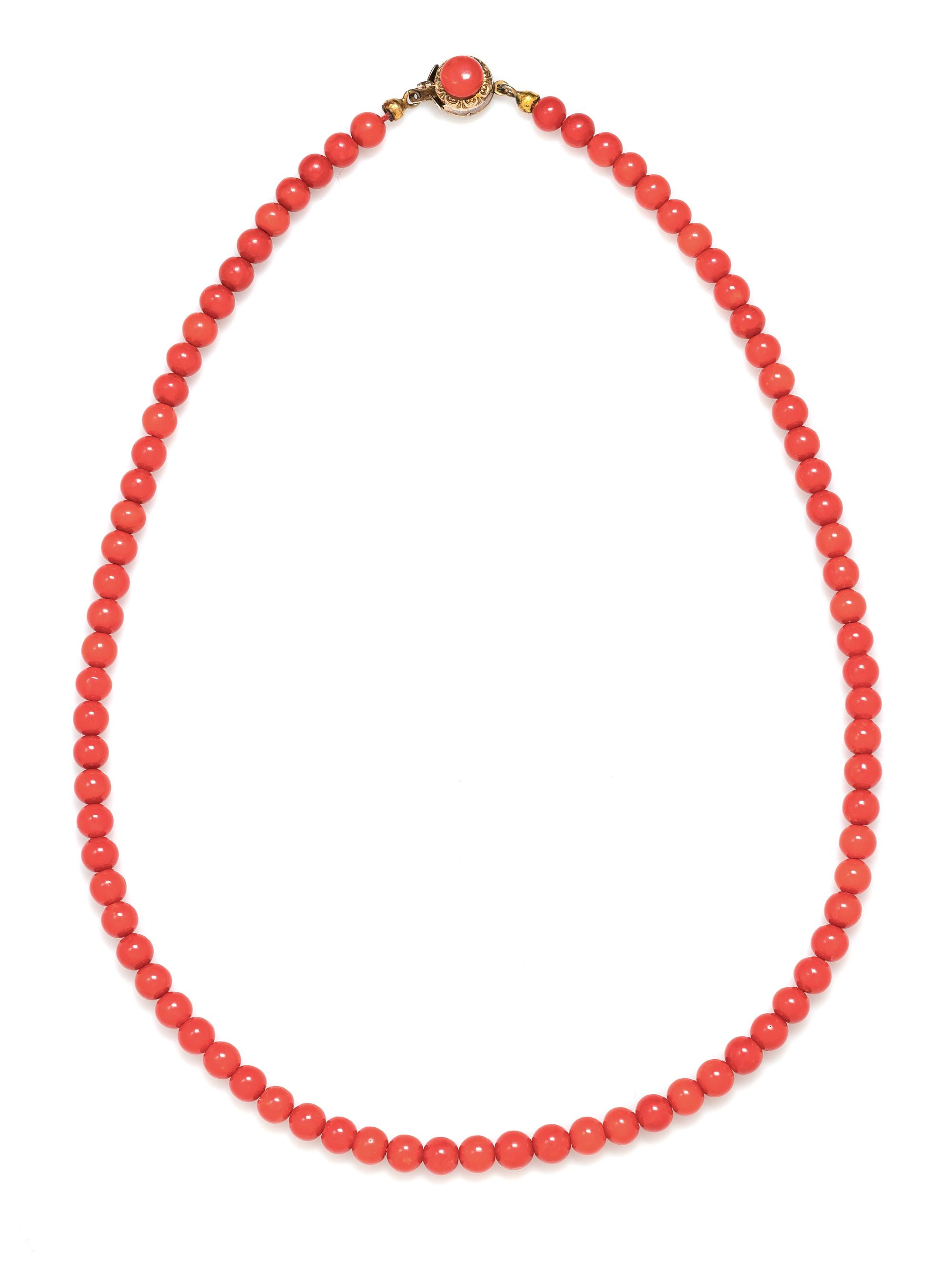 A Coral Bead Necklace, 17.70 dwts.