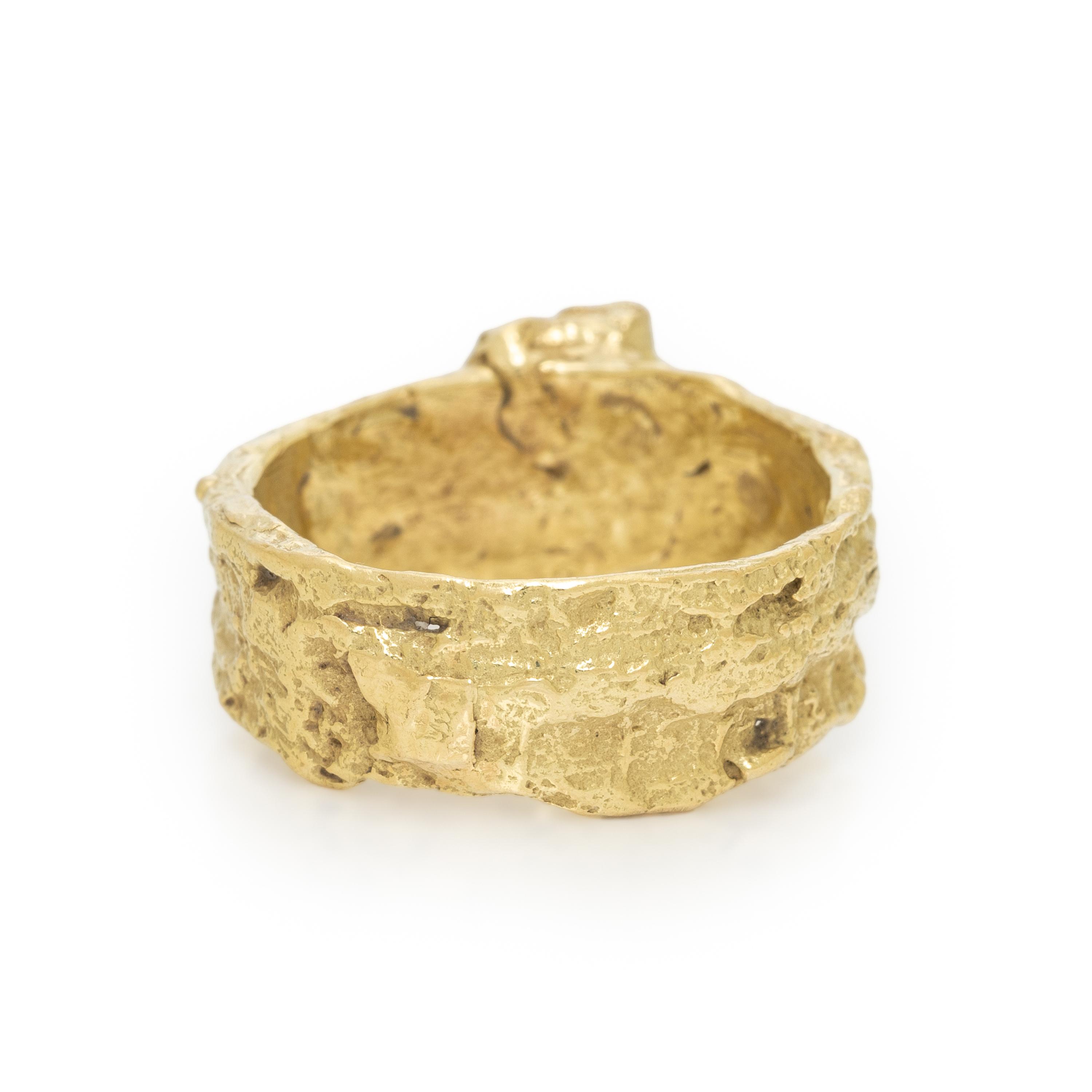 E. DUCA, HAMMERED YELLOW GOLD AND DIAMOND RING