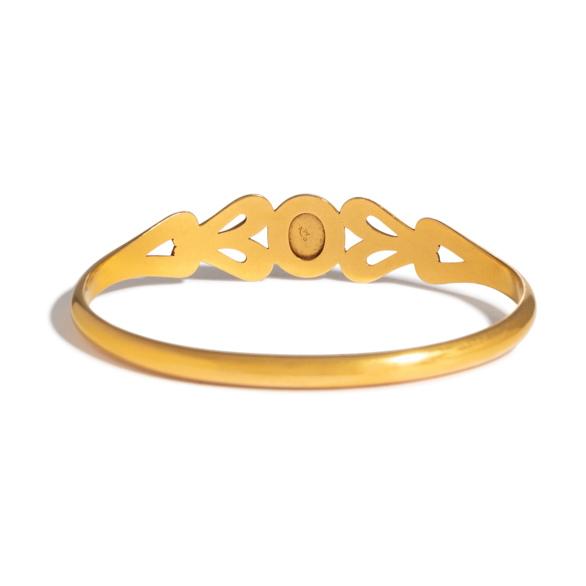 YELLOW GOLD AND JADE BANGLE BRACELET